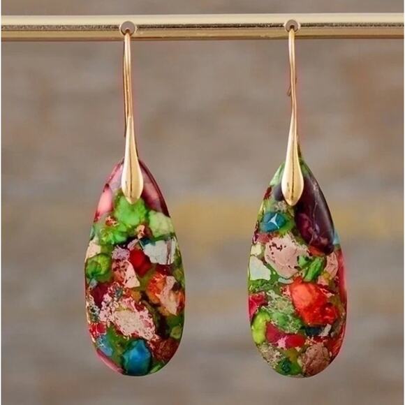 Unbranded Jewelry - Retail $45 Water Droplets Red Emperor Stone*Hook Earrings*NEW